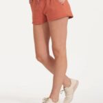canela short ensolarado mulheres Vuori 68NJ8J226 roupas