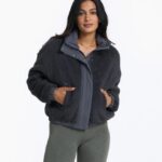 carvão jaqueta sherpa aconchegante mulheres Vuori 68NJ8J144 roupas