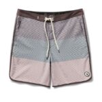 faixa de onda de ameixa calção de cruzeiro homens Vuori 68NJ8J782 roupas