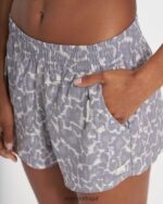 manchas de opala traço curto mulheres Vuori 68NJ8J205 roupas - Image 3