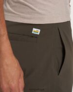 orégano escuro calça técnica de alpinista homens Vuori 68NJ8J888 roupas - Image 6