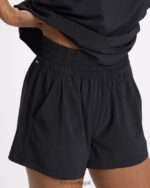 preto vila curta mulheres Vuori 68NJ8J178 roupas - Image 3