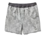 sálvia branca nova capa curta homens Vuori 68NJ8J728 roupas