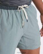 tormentoso core curto 5" homens Vuori 68NJ8J672 roupas - Image 4