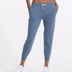 urze azul claro corredor de desempenho mulheres Vuori 68NJ8J300 roupas