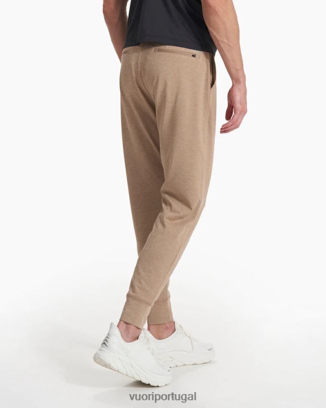 urze de camelo corredor de desempenho de domingo homens Vuori 68NJ8J900 roupas - Image 4