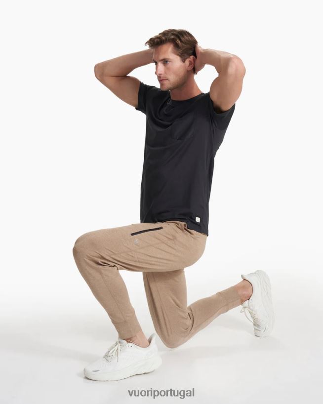 urze de camelo corredor de desempenho de domingo homens Vuori 68NJ8J900 roupas - Image 6