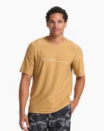 urze dourada escura camiseta de água uluwatu 23 de manga curta homens Vuori 68NJ8J493 roupas - Image 2