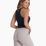 urze preta tanque plyo de elevação mulheres Vuori 68NJ8J24 roupas