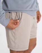 urze salgada escura ponto curto homens Vuori 68NJ8J715 roupas - Image 3