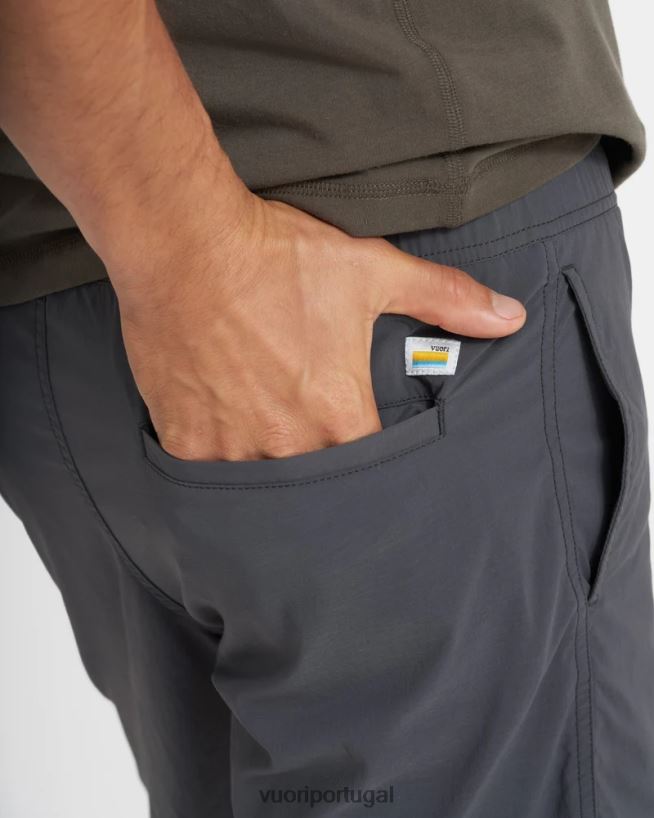 carvão short alpinista técnico homens Vuori 68NJ8J722 roupas
