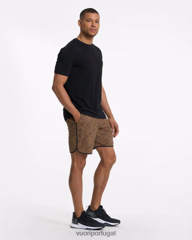 lúmen de camelo bancos curtos homens Vuori 68NJ8J737 roupas