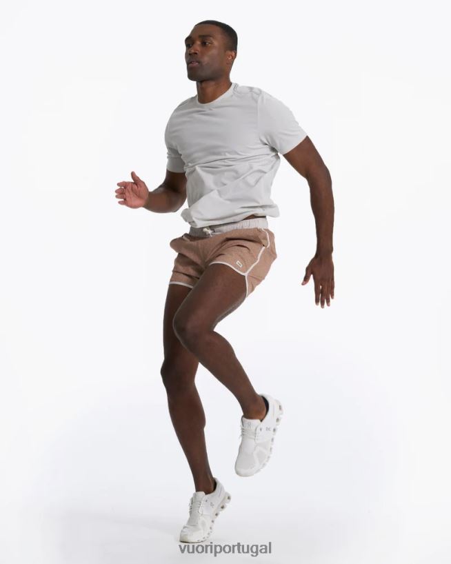 linhas tracejadas de camelo bancos curtos 5